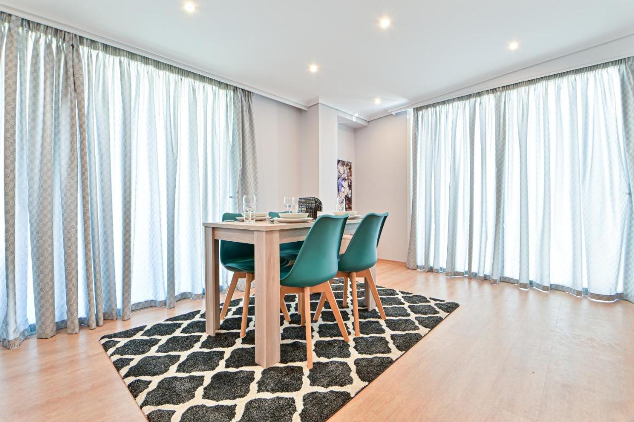 Charming Apartment With A Sea View Terrace Pireu Exterior foto
