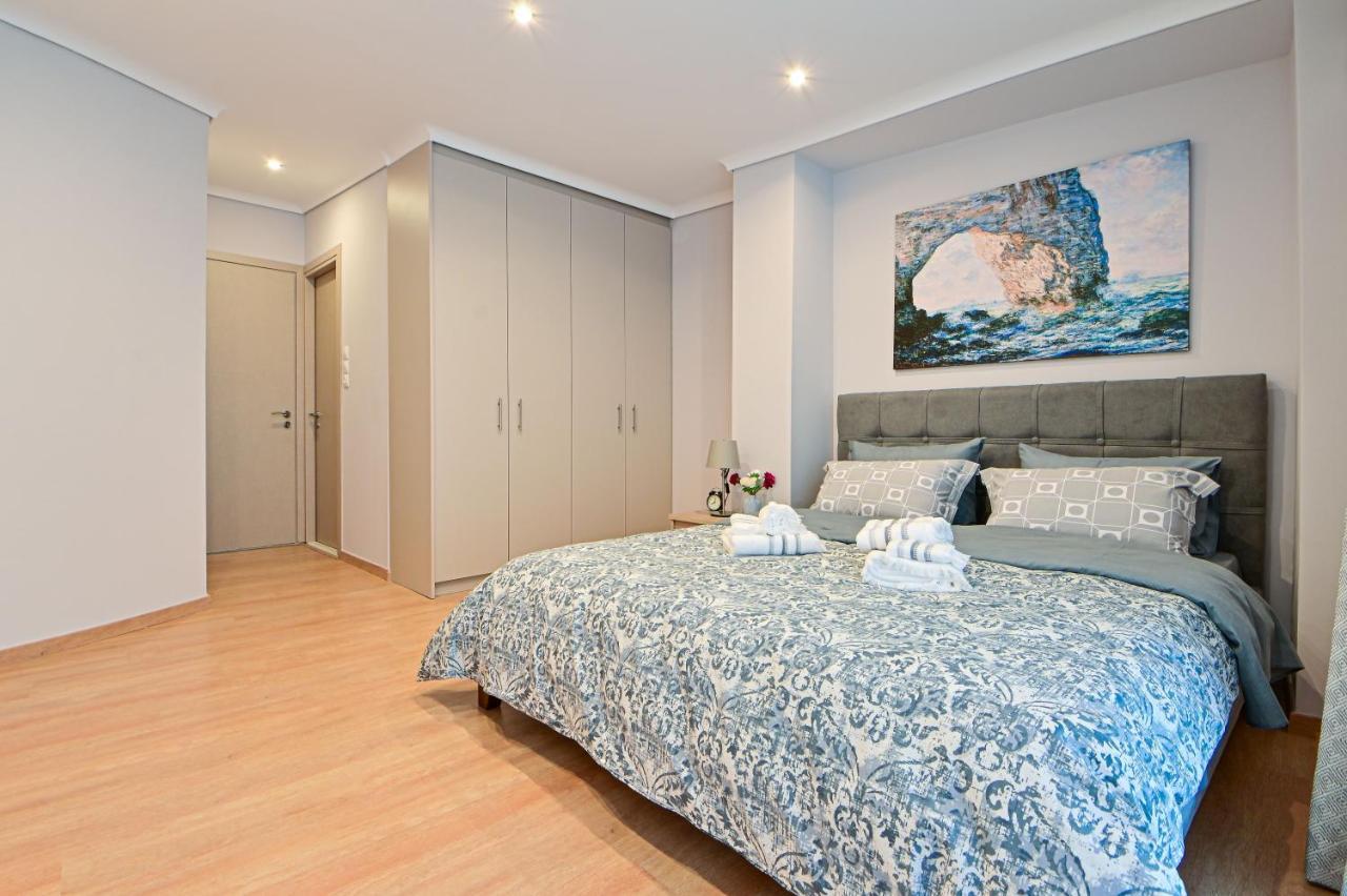 Charming Apartment With A Sea View Terrace Pireu Exterior foto